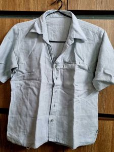 Women's Short Sleeve Button-Up Shirt