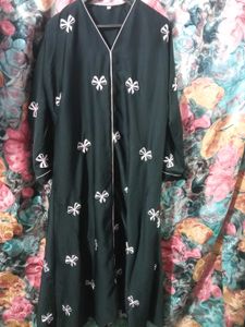Abaya with Pink Bows