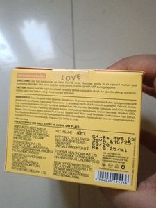 Dot &amp; Key Super Bright Moisturizer