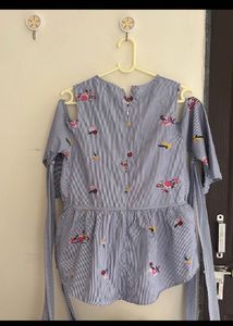 Bundle of Trendy Women's Tops