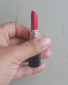 MAC Ruby Woo Matte Lipstick