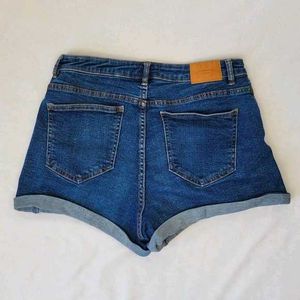 Zara High Waisted Denim Shorts LR-79