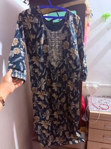 Stylish Floral Print Kurta set blue