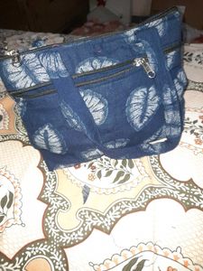 Stylish Blue Leaf Print Handbag