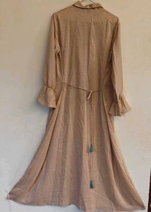 Elegant Button-Down Midi Dress