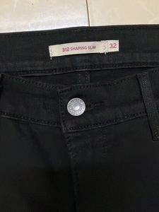Levi's Black Jeans