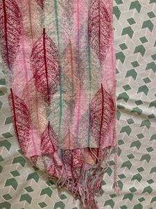 Scarf leaf printed