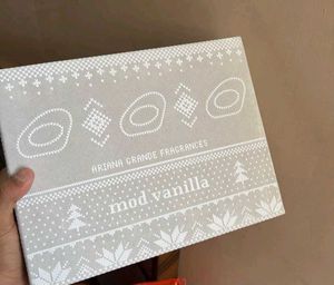 🇺🇸ArianaGrandeFragrances Mod Vanilla Gift Set