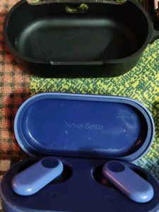 2 Wireless Earbuds with Case Original