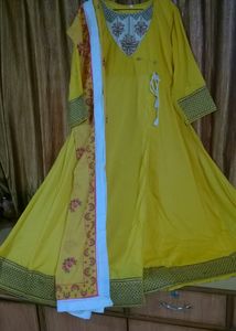 Kurti Set