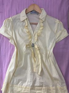 Elegant Yellow Ruffled Blouse coquette