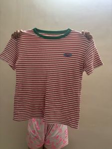 4 T-shirt and top combo xl size