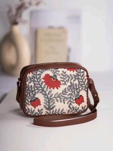 ZOUK Floral Print Crossbody Bag