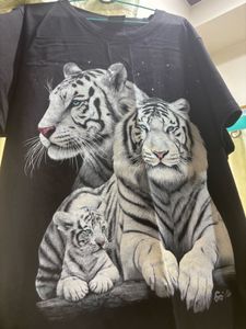 Cool Tiger Graphic T-Shirt