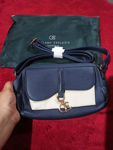 Oriflame Dune Crossbody Bag