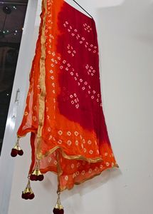 New Dupatta With Latkan