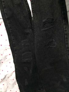 Black knee cut Denim Jeans