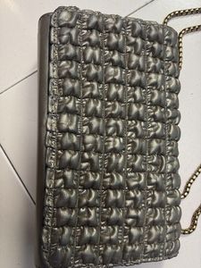 Quilted Chain Shoulder Bag