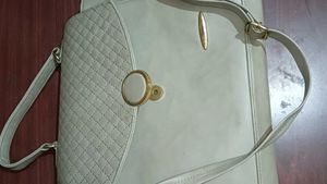 Stylish Light office Handbag