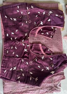 Mauve saree with contrast blouse