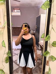 Chic Black &amp; White Dress