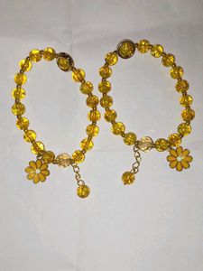 Daisy Charm Beaded Bracelets pack of 2