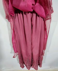 Pink Embroidered Kurta Set (Women's)