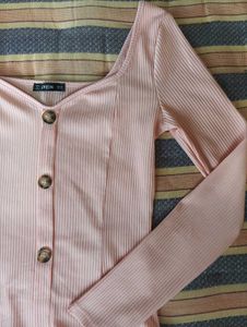 Peach full sleeve fitted top