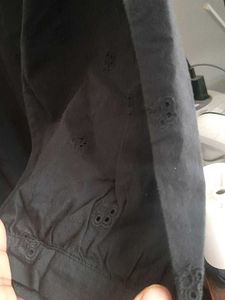 Levi's Chic Black Broderie Anglaise Top