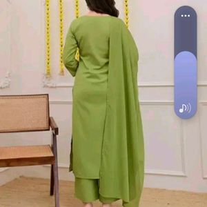 Elegant Green Kurta Set with Dupatta