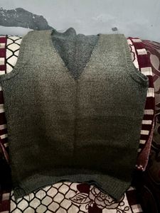 11. Men's Sleeveless V-Neck Sweater Vest