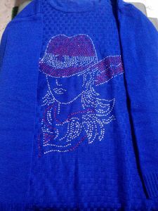 Stylish Blue T-Shirt with Rhinestone Detail