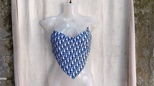 I. Stylish Bandana Print Halter Top