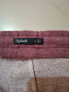 Comfortable Men's Maroon Shorts