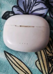 Wireless Earbuds with Charging Case