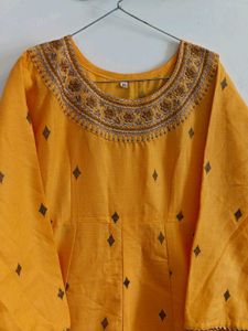 Yellow Kurta Set with Diamond Pattern