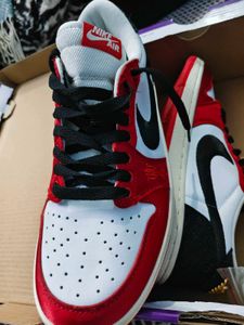 Air Jordan 1 "Chicago" Red &amp; White