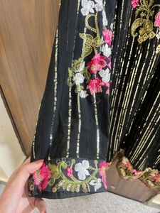 embroidered Pakistani suit