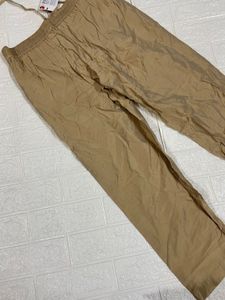 Women's Khaki Pants