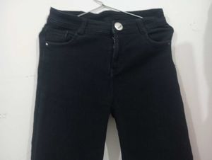 Black Jeans