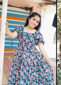Floral Print Tiered Midi Dress