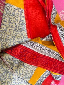 Elegant Paisley Print Saree