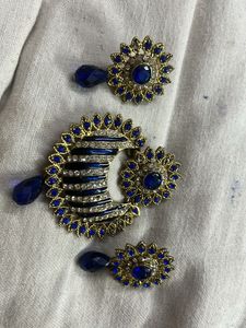 Blue Pendant Set With Earrings