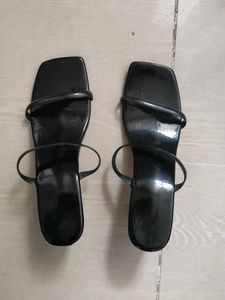 Sleek Black Minimalist Sandals