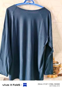 Puma Long Sleeve Athletic T-Shirt unisex