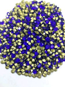 Jarkan Crystal Rhinestone Diamond Blue large30 pic