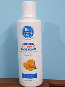 Mom.co NATURAL VITAMIN C FACE  TONER