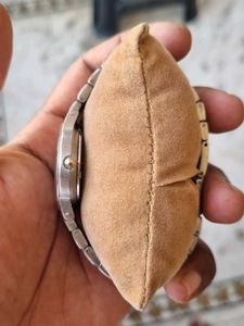 Valgari Quartz Water Resistant Watch