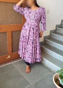 Elegant Floral Print Anarkali Kurti🤌🪷✨.size - X