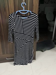 New Shoppers Stop Wardrobe Black Striped Mididress